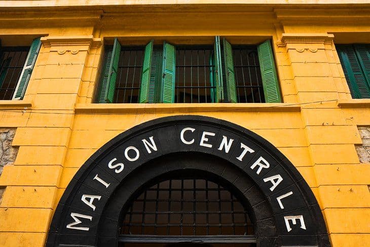 vietnam-hanoi-hoa-lo-prison-museum.jpg